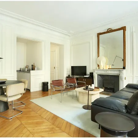 Luxurious - Located In Centre - Walking Distance From The Louvre *